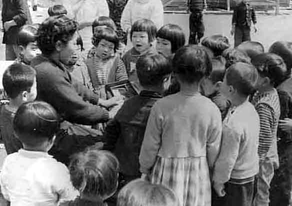 �Z��ɂĉ��y�̎���