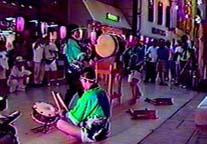 ����h���h��